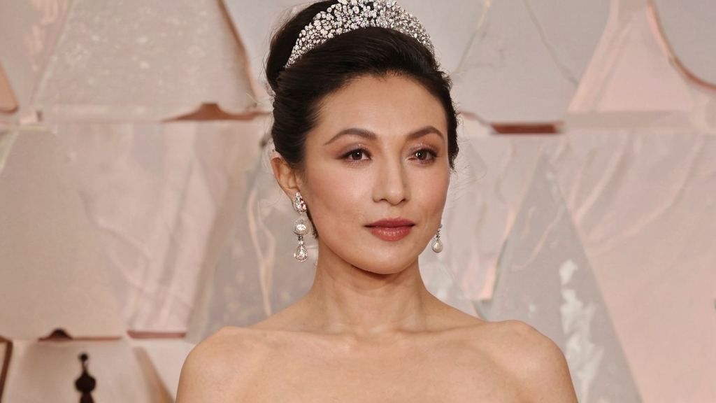 娱乐综艺吃瓜八卦图揭秘极限挑战明星的前世今生与泸州房价未来展望